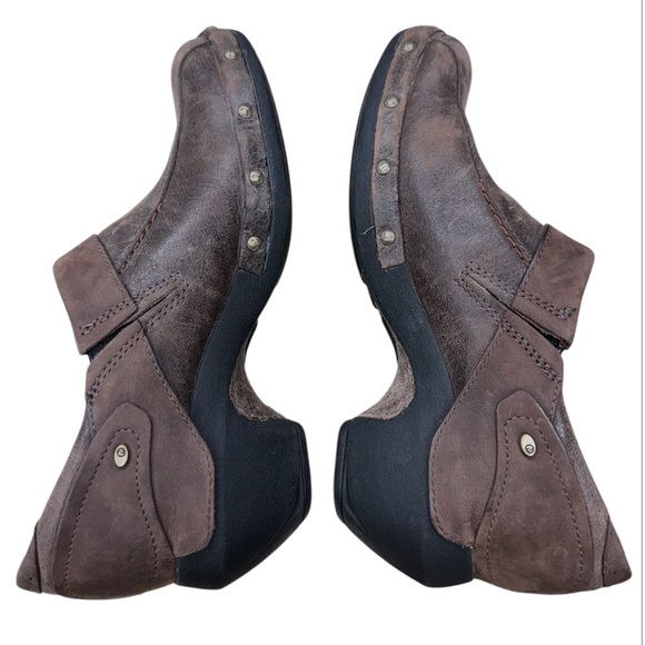 NEW Merrell Luxe Espresso Brown Leather Slip-On Studded Clog Shoe - Picture 6 of 9